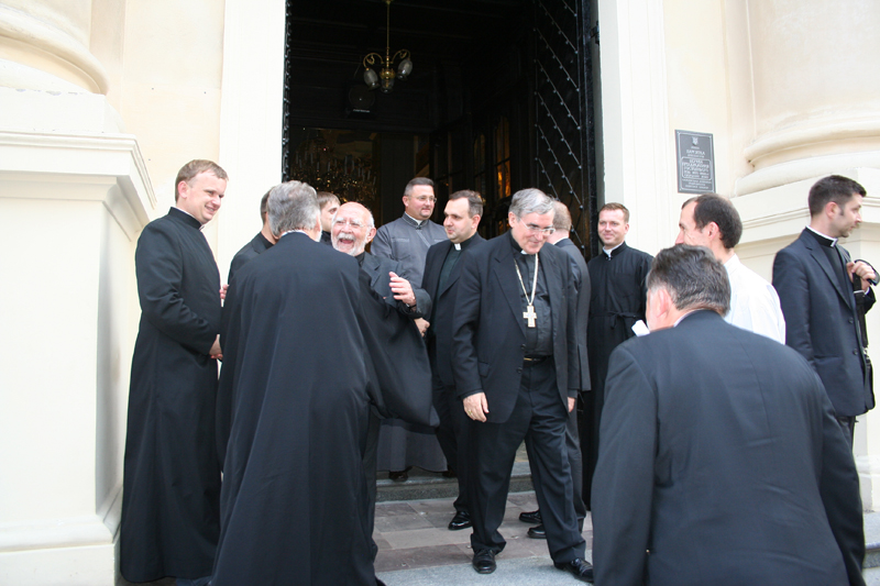 files/mix/svjata/Lujis Kardinal Martines Sistak z Barseloni/kardynal9.jpg